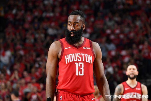 美国大选 运动员支持哈里斯还是特朗普？