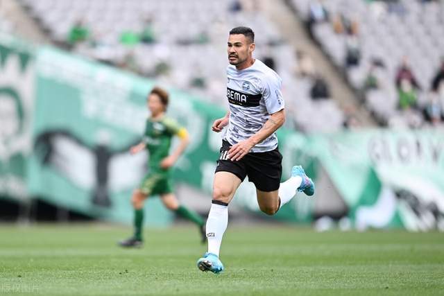 西甲意甲收官竞争激烈 那不勒斯国米争冠白热化